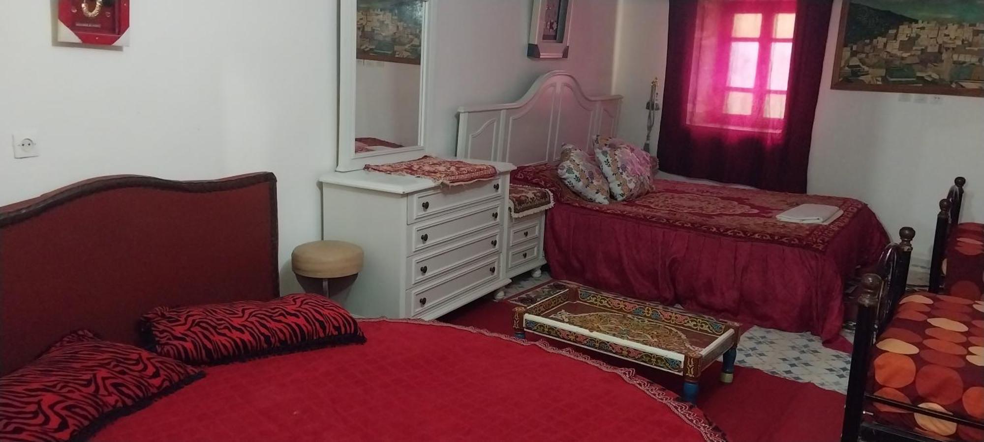 Riad Lala Zakia Мулай-Идрис Номер фото