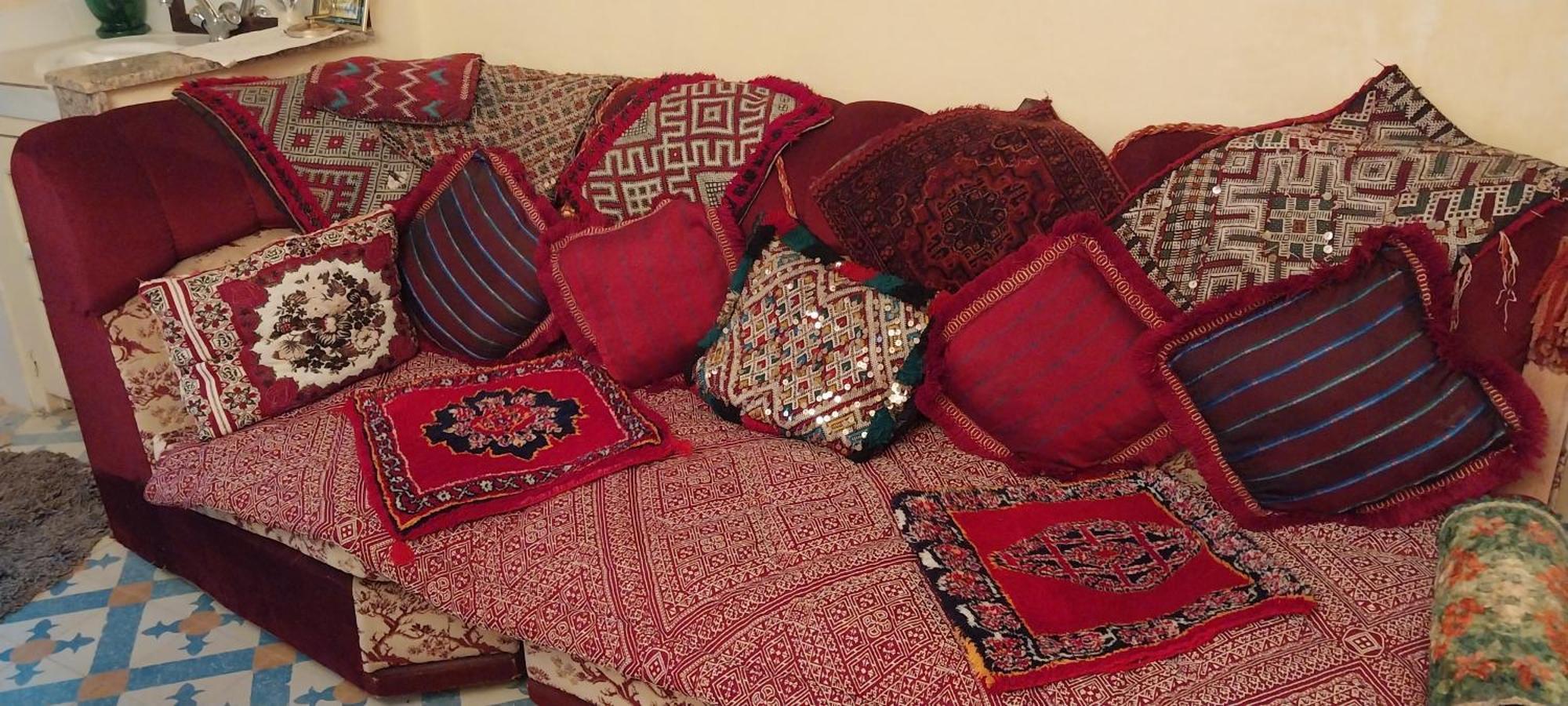 Riad Lala Zakia Мулай-Идрис Номер фото