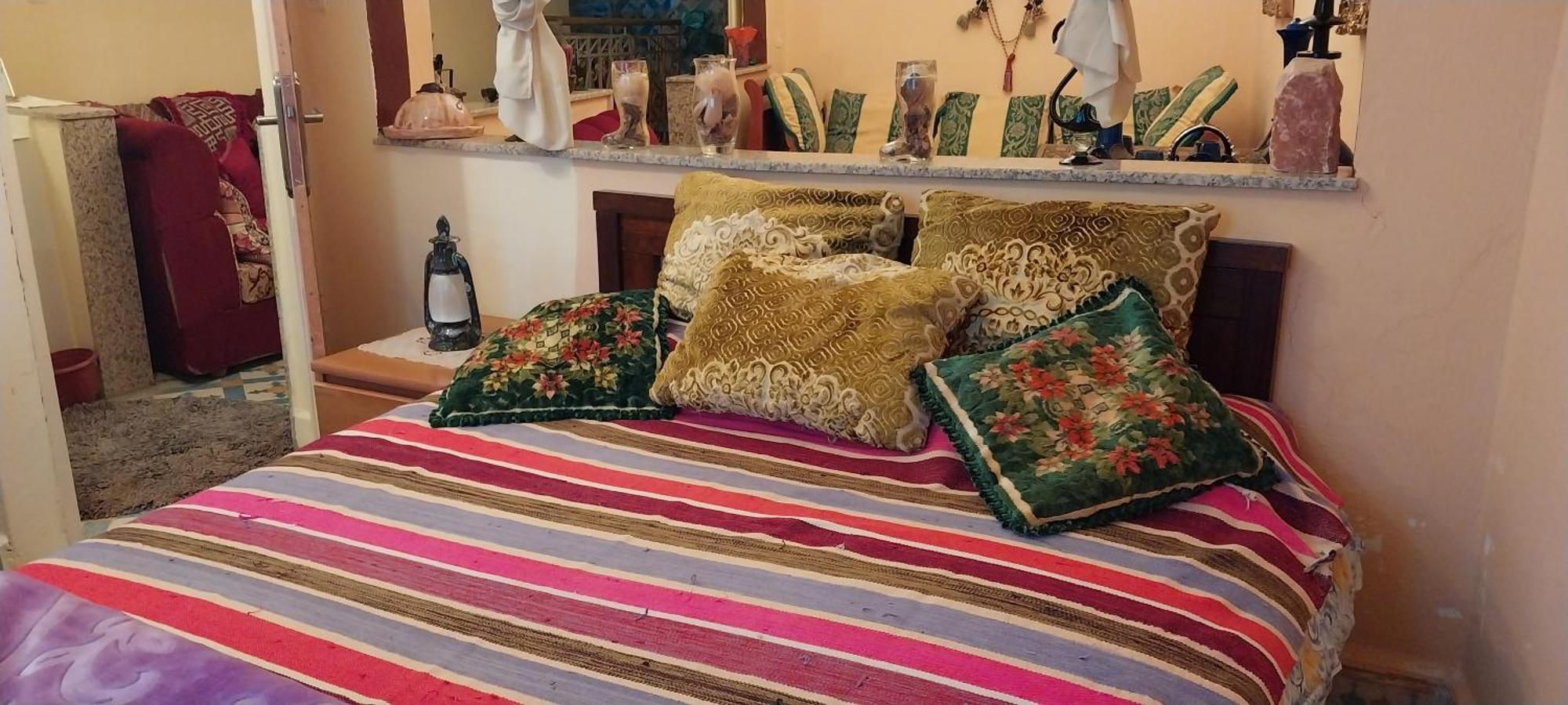 Riad Lala Zakia Мулай-Идрис Номер фото